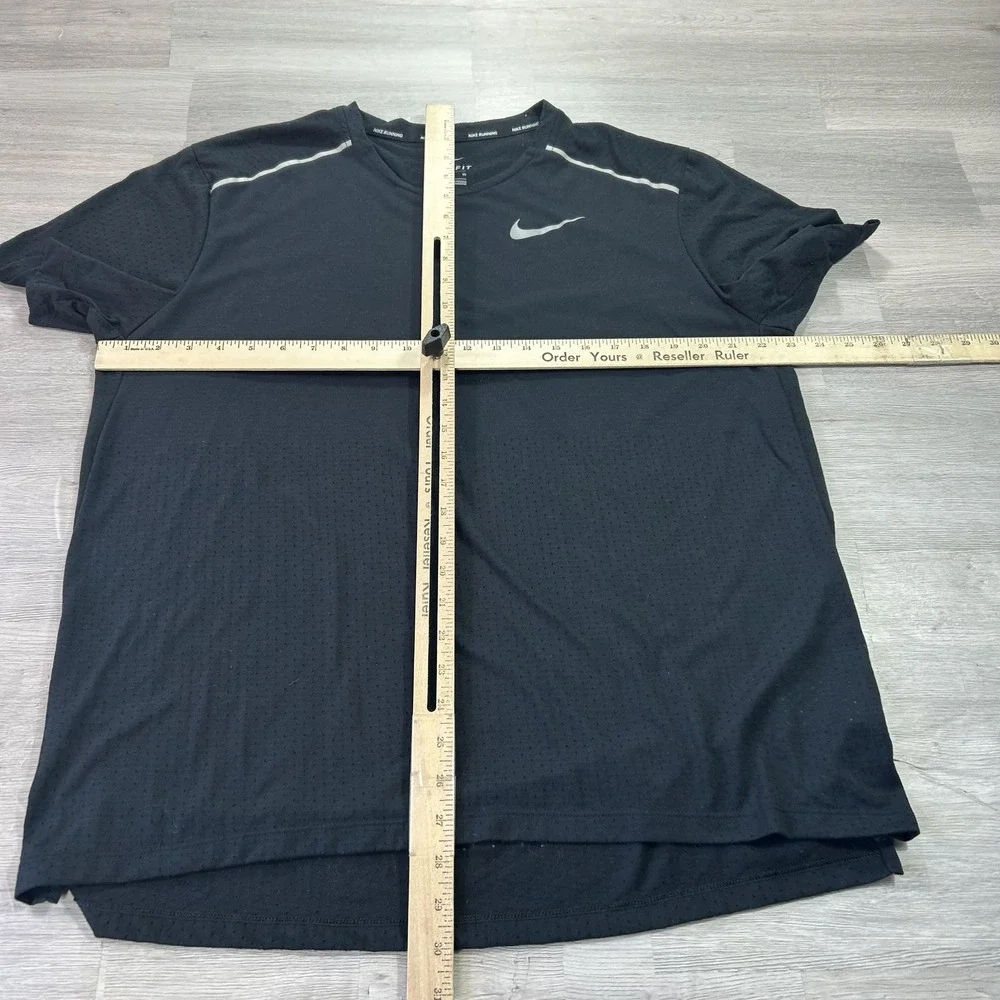 Nike Dri-FIT Running Shirt Mens XL Black Short Sleeve Performance Top CT7749-010